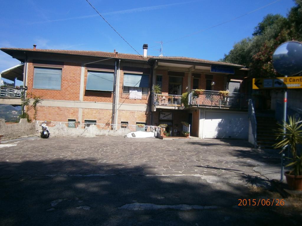 Albergo Il Cantuccio Bolano Exterior photo